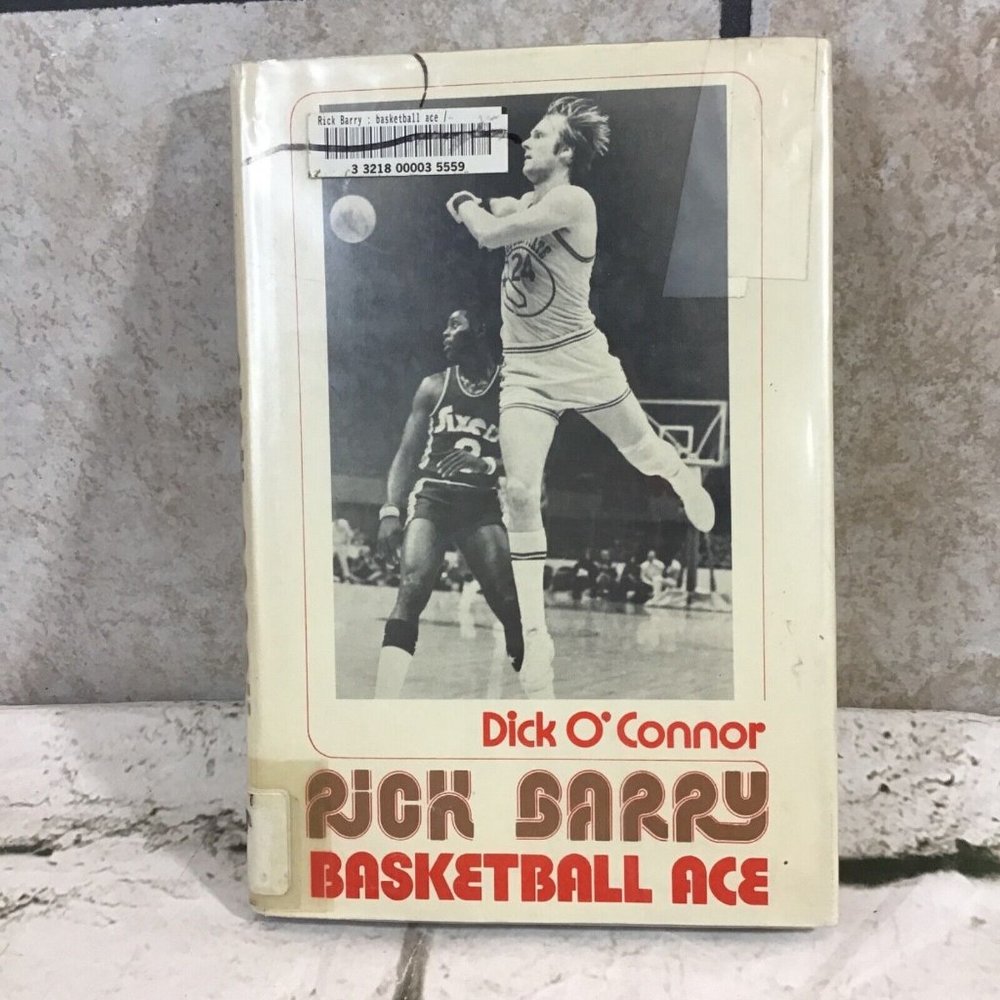 Dick O'Connor / RICK BARRY BASKETBALL ACE 1977‎ Ex-Library Hardcover